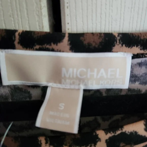 Michael Kors Leopard Print Long Sleeve Dress - Picture 7 of 10